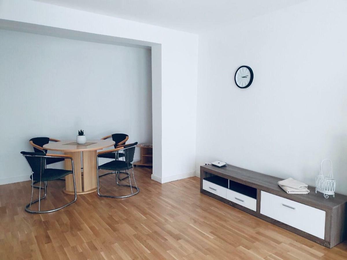 Am Appartement BRE